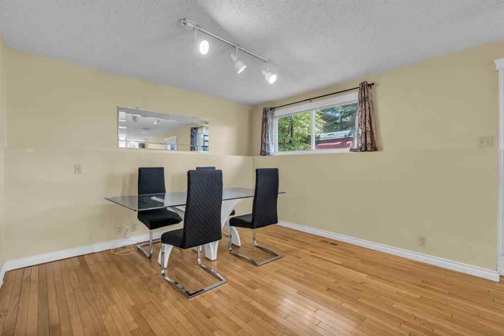MLS® A2238650 - 203 Edgeland Road NW in Edgemont Calgary, Residential
