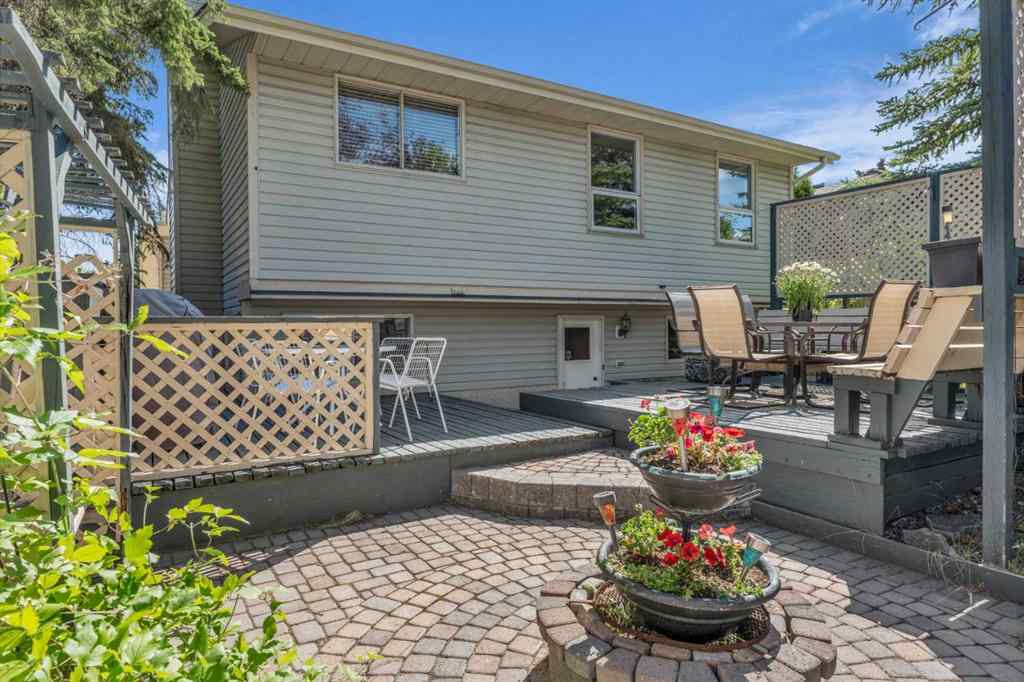 MLS® A2238650 - 203 Edgeland Road NW in Edgemont Calgary, Residential