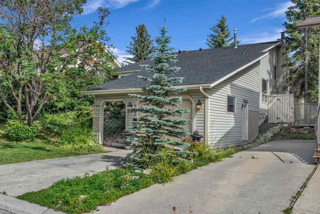 MLS® A2238650 - 203 Edgeland Road NW in Edgemont Calgary, Residential