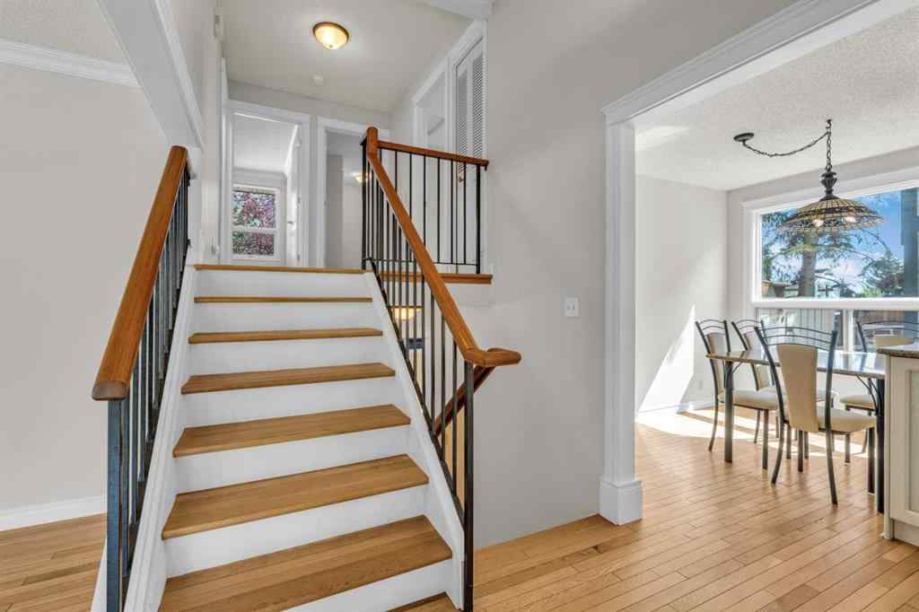 MLS® A2238650 - 203 Edgeland Road NW in Edgemont Calgary, Residential