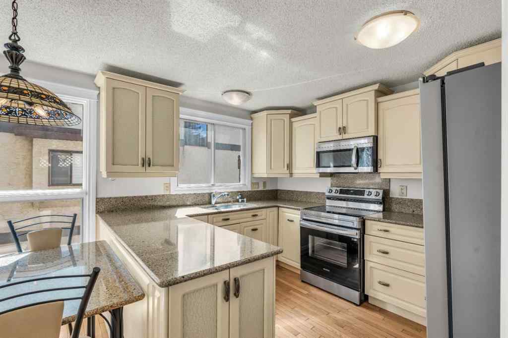 MLS® A2238650 - 203 Edgeland Road NW in Edgemont Calgary, Residential