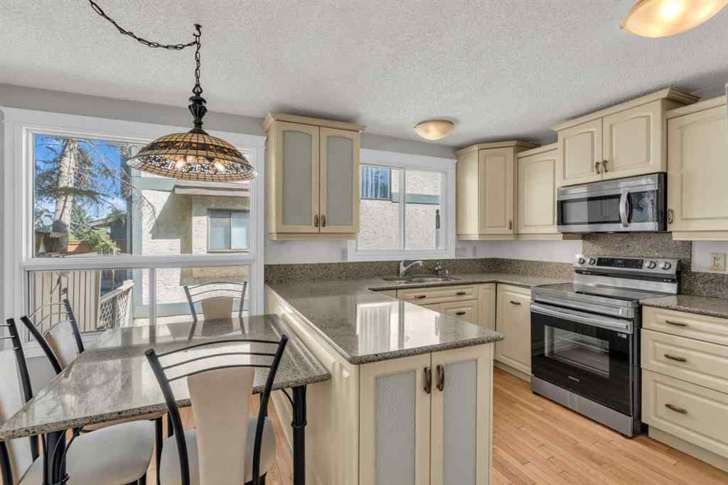 MLS® A2238650 - 203 Edgeland Road NW in Edgemont Calgary, Residential