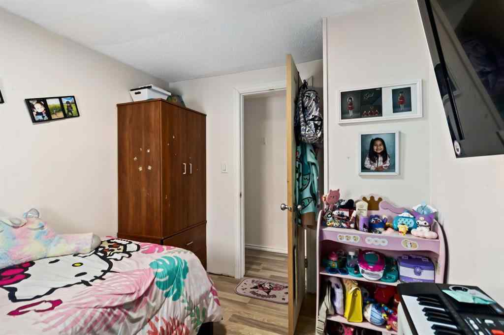 MLS® A2238654 - 224 GRANDVIEW Crescent  in Gregoire Park Fort McMurray, Mobile