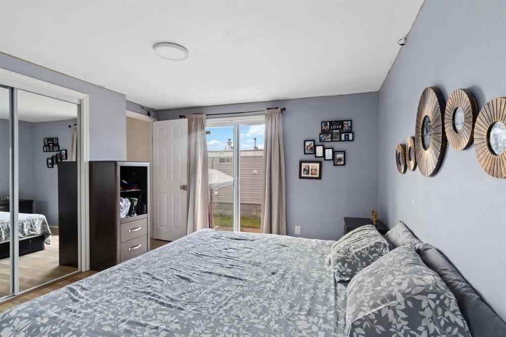 MLS® A2238654 - 224 GRANDVIEW Crescent  in Gregoire Park Fort McMurray, Mobile