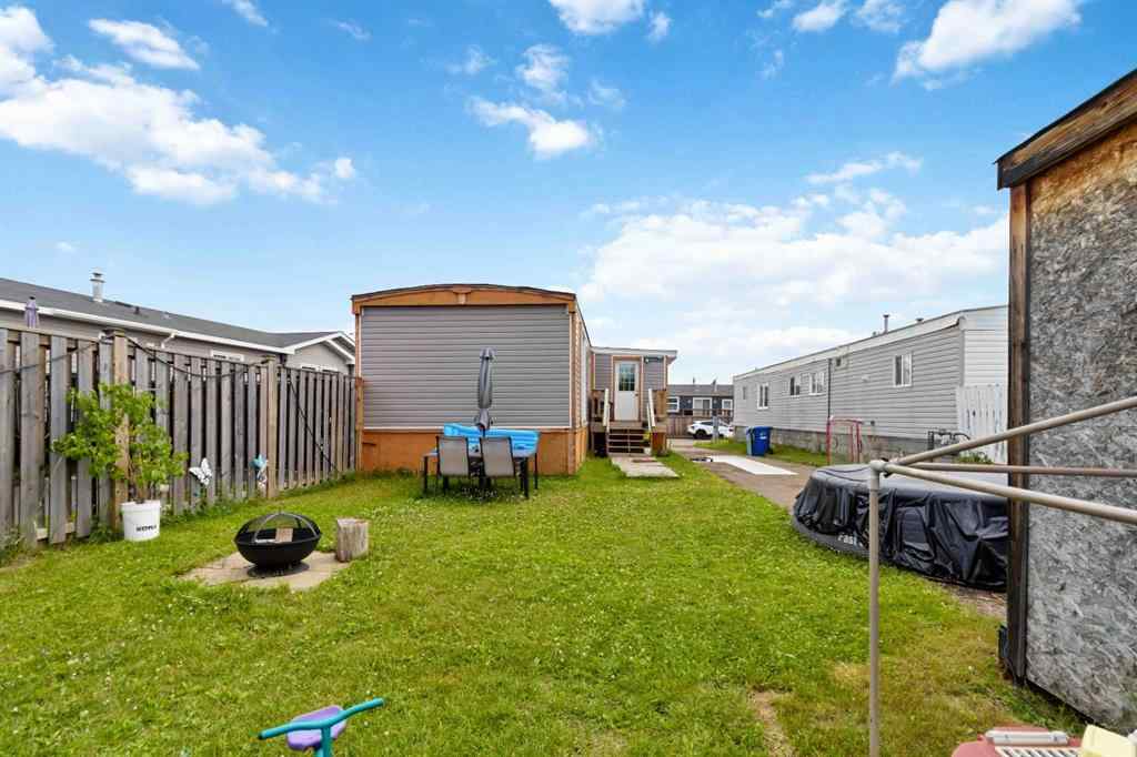 MLS® A2238654 - 224 GRANDVIEW Crescent  in Gregoire Park Fort McMurray, Mobile