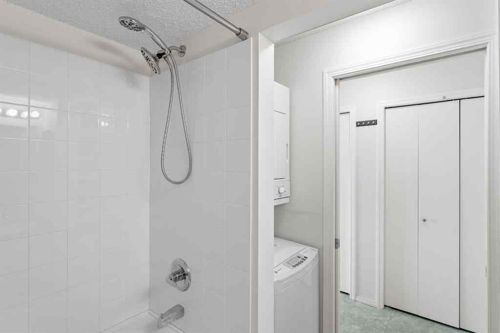 MLS® A2238655 - Unit #2205 16 Country Village Bay NE in Country Hills Village Calgary, Residential