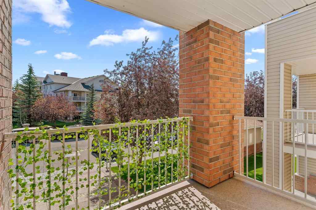 MLS® A2238655 - Unit #2205 16 Country Village Bay NE in Country Hills Village Calgary, Residential