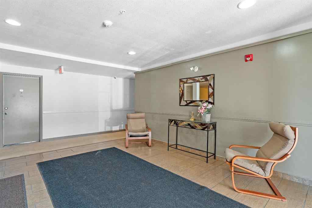 MLS® A2238655 - Unit #2205 16 Country Village Bay NE in Country Hills Village Calgary, Residential