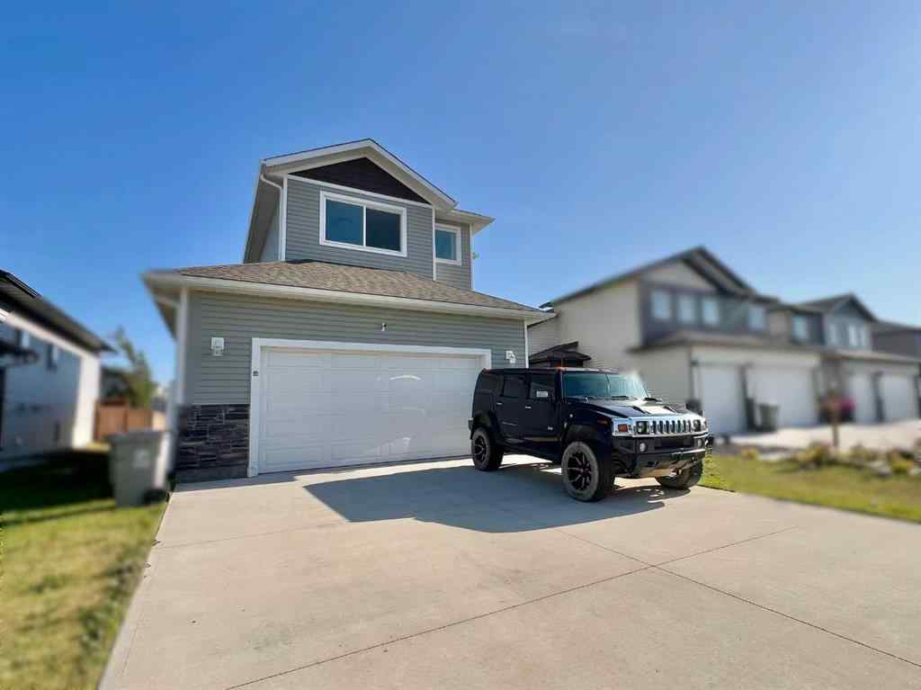 MLS® A2238666 - 10207 126 Avenue  in Northridge Grande Prairie, Residential