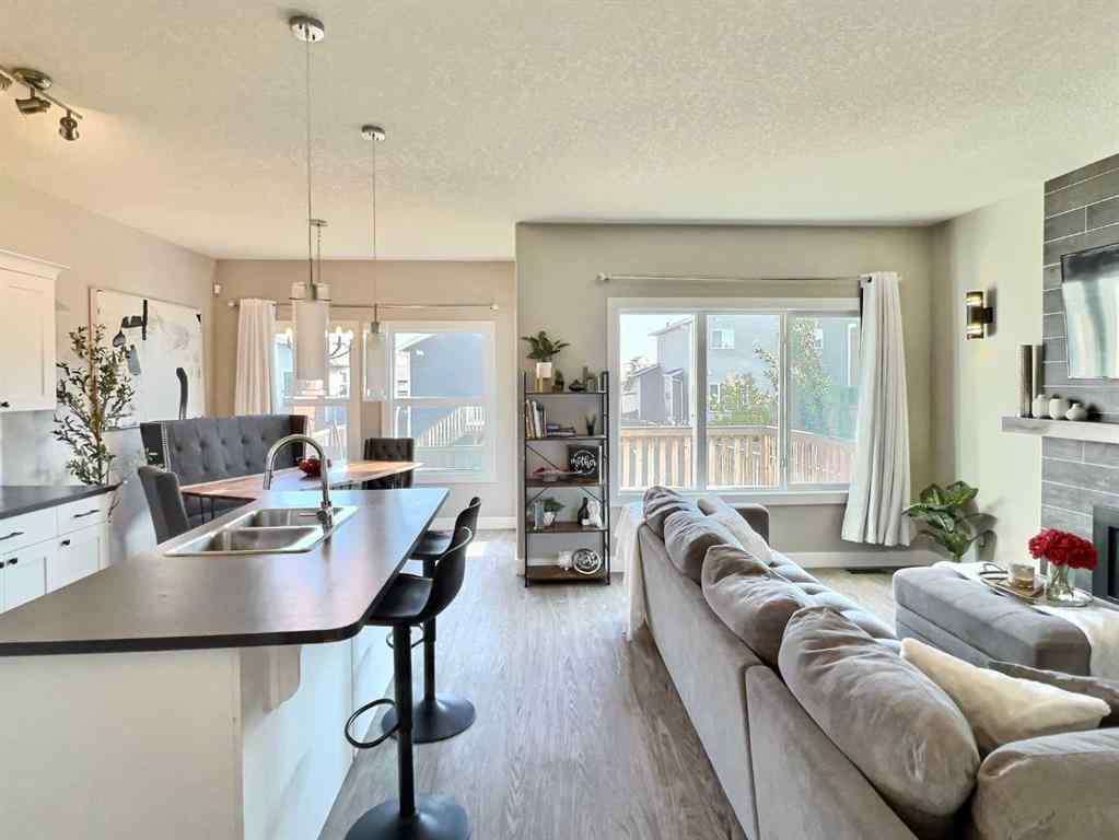 MLS® A2238666 - 10207 126 Avenue  in Northridge Grande Prairie, Residential