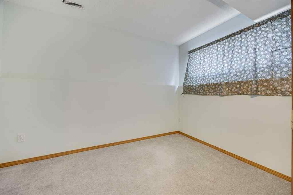 MLS® A2238667 - 187 Applebrook Circle SE in Applewood Park Calgary, Residential