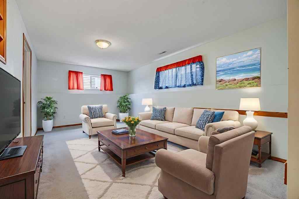 MLS® A2238667 - 187 Applebrook Circle SE in Applewood Park Calgary, Residential