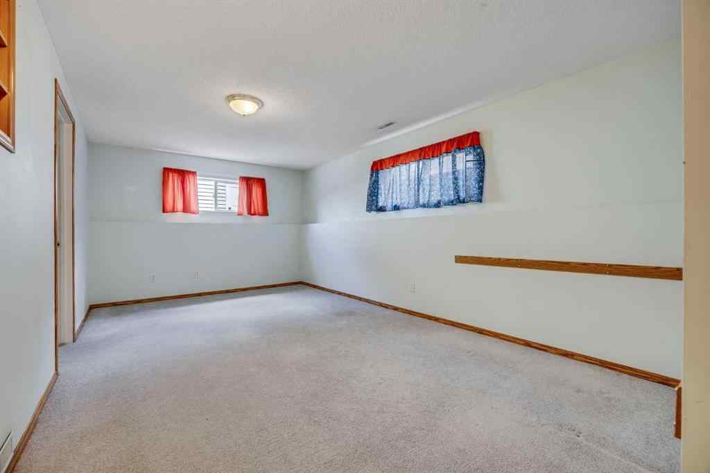 MLS® A2238667 - 187 Applebrook Circle SE in Applewood Park Calgary, Residential