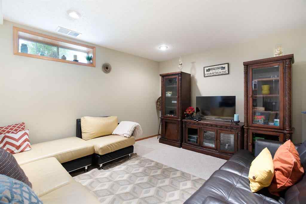 MLS® A2238672 - 285163 Range Road 290   in NONE Rural Rocky View County, Residential
