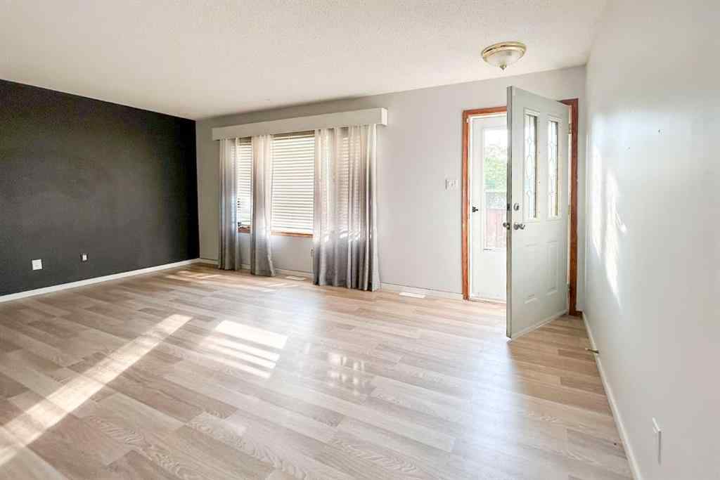 MLS® A2238677 - 157 Wolverine Drive  in Thickwood Fort McMurray, Residential