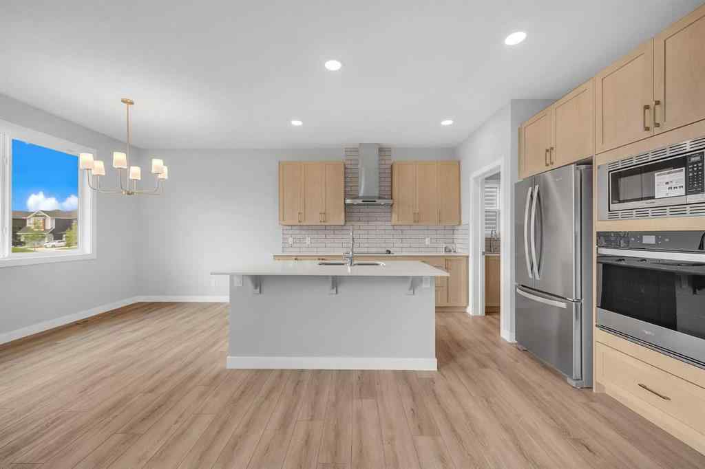 MLS® A2238679 - 1313 Midtown Road SW in Midtown Airdrie, Residential