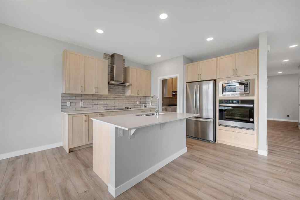 MLS® A2238679 - 1313 Midtown Road SW in Midtown Airdrie, Residential