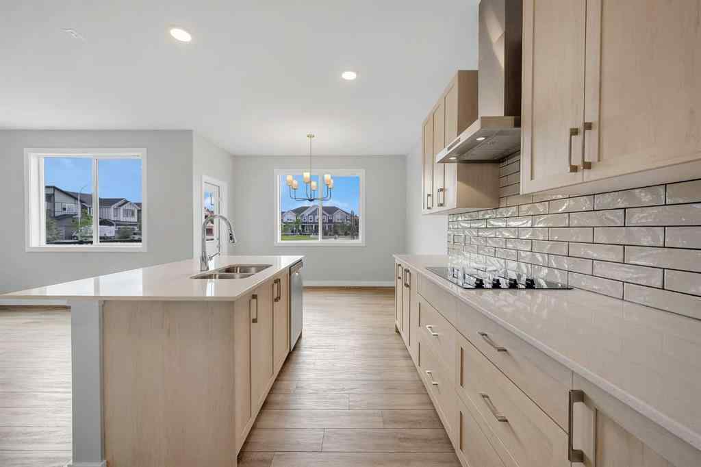 MLS® A2238679 - 1313 Midtown Road SW in Midtown Airdrie, Residential