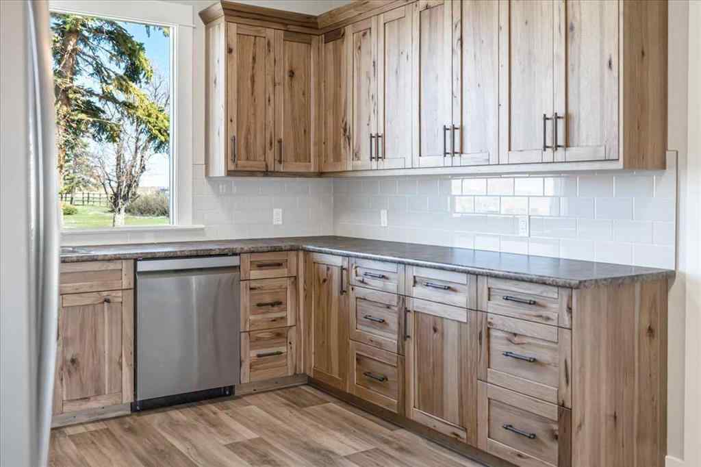 MLS® A2238687 - 204050 RR 245   in NONE Rural Vulcan County, Residential