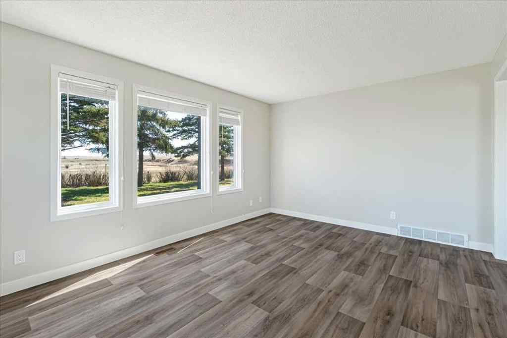 MLS® A2238687 - 204050 RR 245   in NONE Rural Vulcan County, Residential