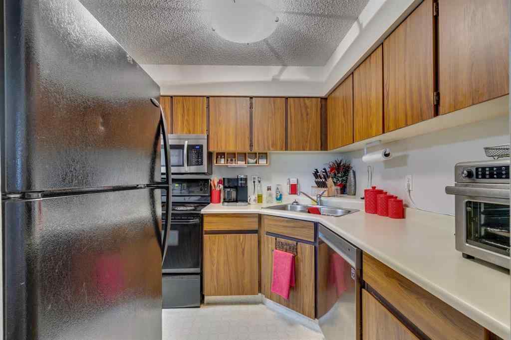 MLS® A2238698 - Unit #308 8403 Fairmount Drive SE in Acadia Calgary, Residential