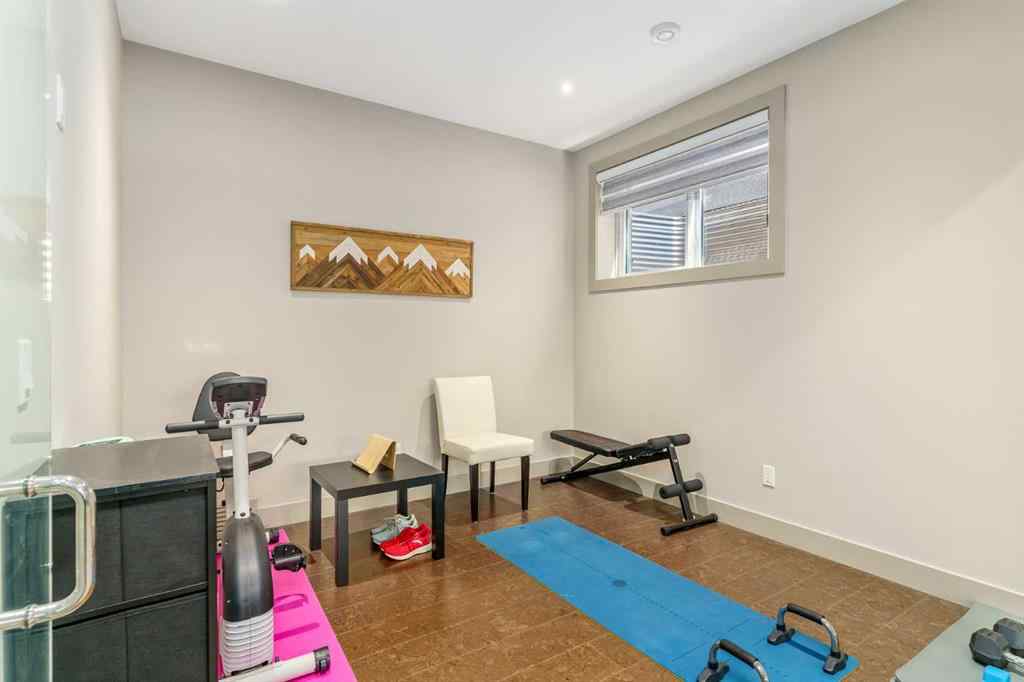 MLS® A2238704 - 3118 14 Avenue SW in Shaganappi Calgary, Residential