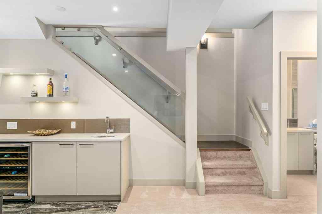 MLS® A2238704 - 3118 14 Avenue SW in Shaganappi Calgary, Residential