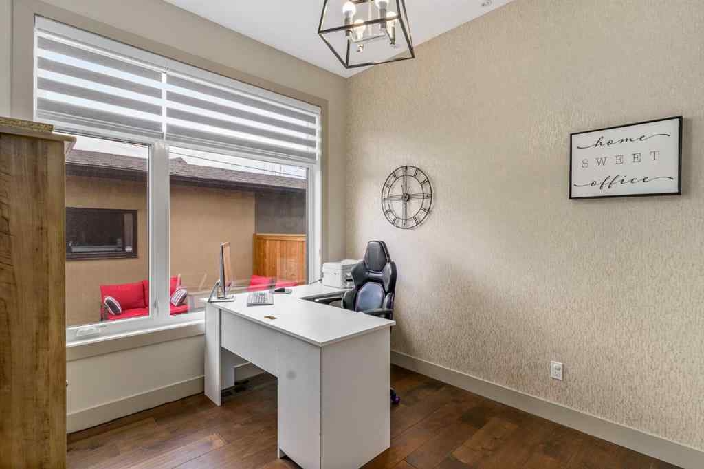 MLS® A2238704 - 3118 14 Avenue SW in Shaganappi Calgary, Residential