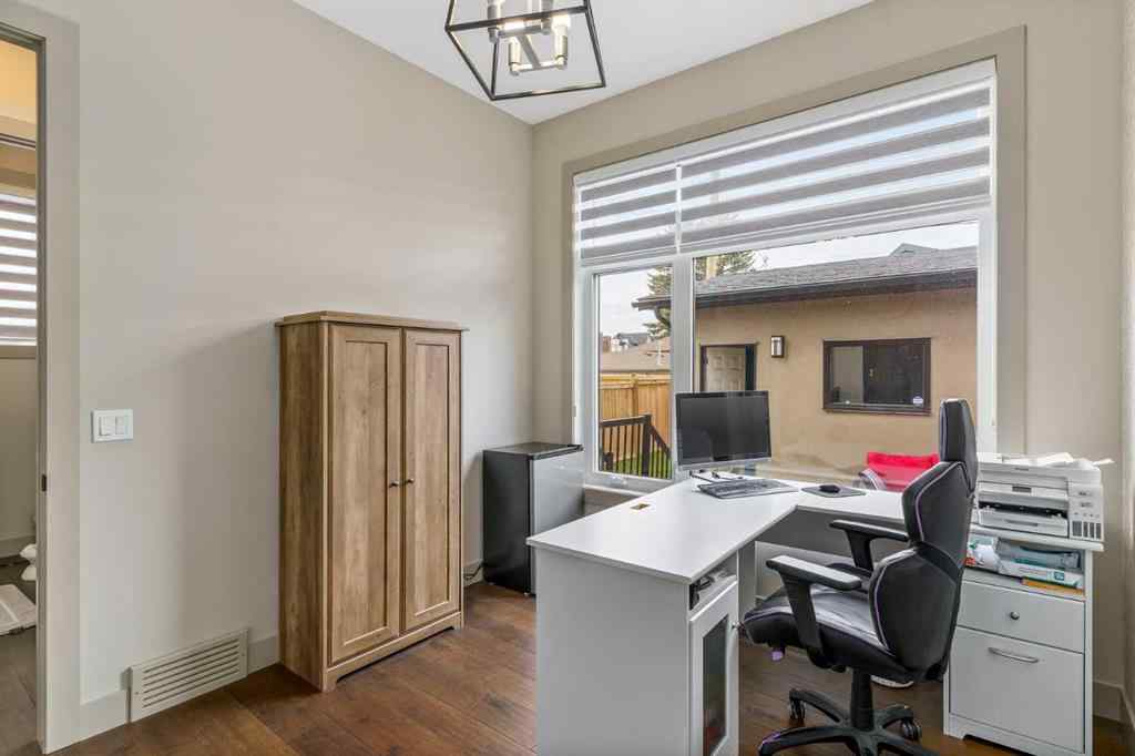 MLS® A2238704 - 3118 14 Avenue SW in Shaganappi Calgary, Residential