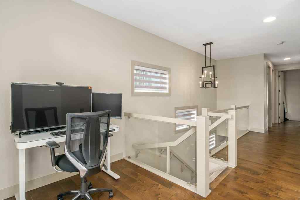 MLS® A2238704 - 3118 14 Avenue SW in Shaganappi Calgary, Residential