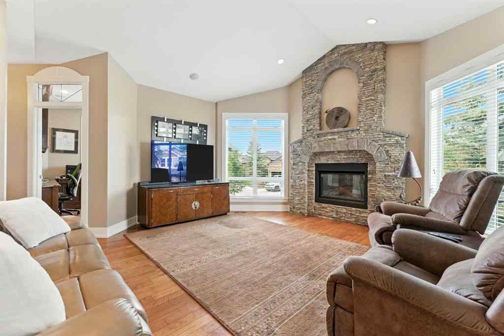 MLS® A2238712 - 136 Magenta Crescent  in Rainbow Falls Chestermere, Residential