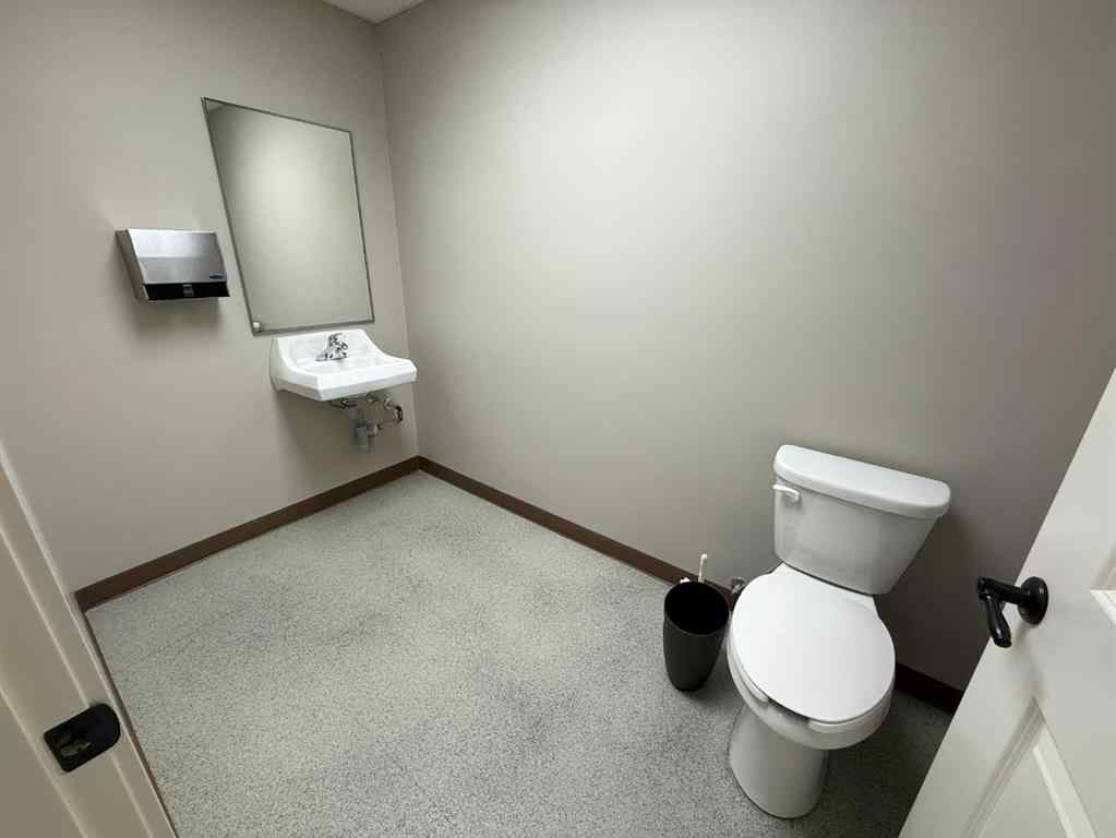 MLS® A2238737 - Unit #3 1235 11 Street  in NONE Coaldale, Commercial