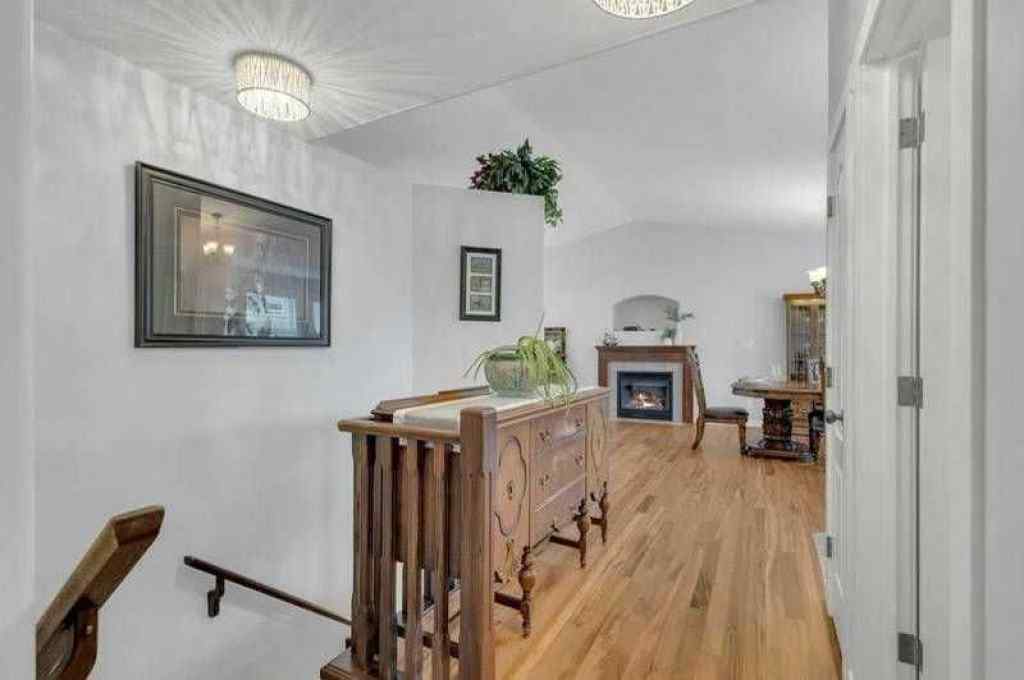 MLS® A2238785 - 3 Liberty Place  in Lakeway Landing Sylvan Lake, Residential