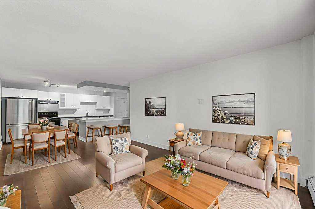 MLS® A2238786 - Unit #204 501 57 Avenue SW in Windsor Park Calgary, Residential