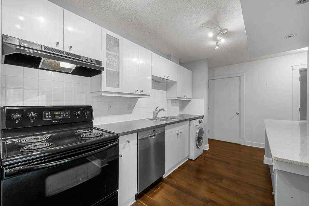 MLS® A2238786 - Unit #204 501 57 Avenue SW in Windsor Park Calgary, Residential