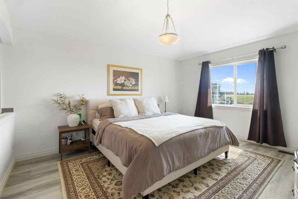 MLS® A2238795 - 11 Muirfield Close  in Lakes of Muirfield Lyalta, Residential