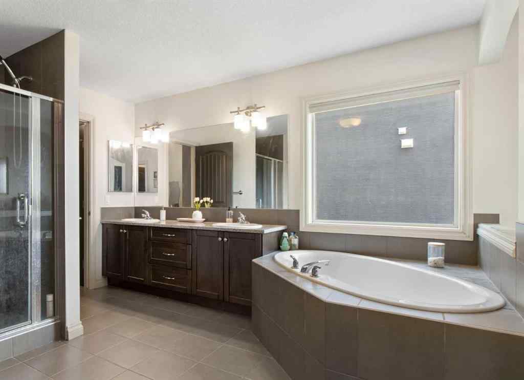 MLS® A2238795 - 11 Muirfield Close  in Lakes of Muirfield Lyalta, Residential