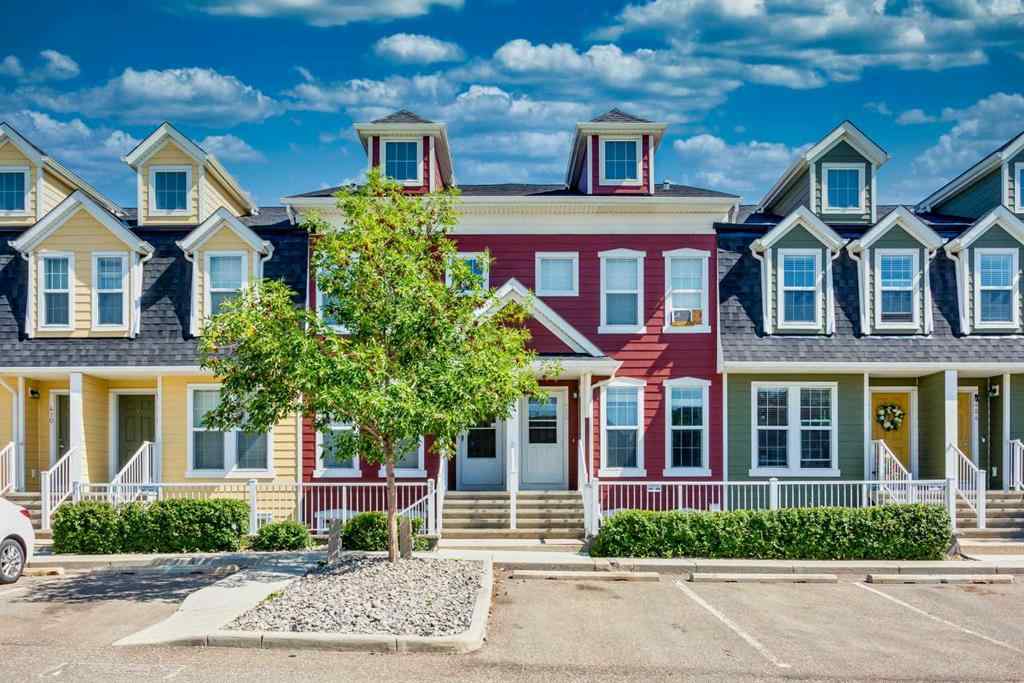 MLS® A2238801 - 416 Mckenzie Towne Close SE in McKenzie Towne Calgary, Residential