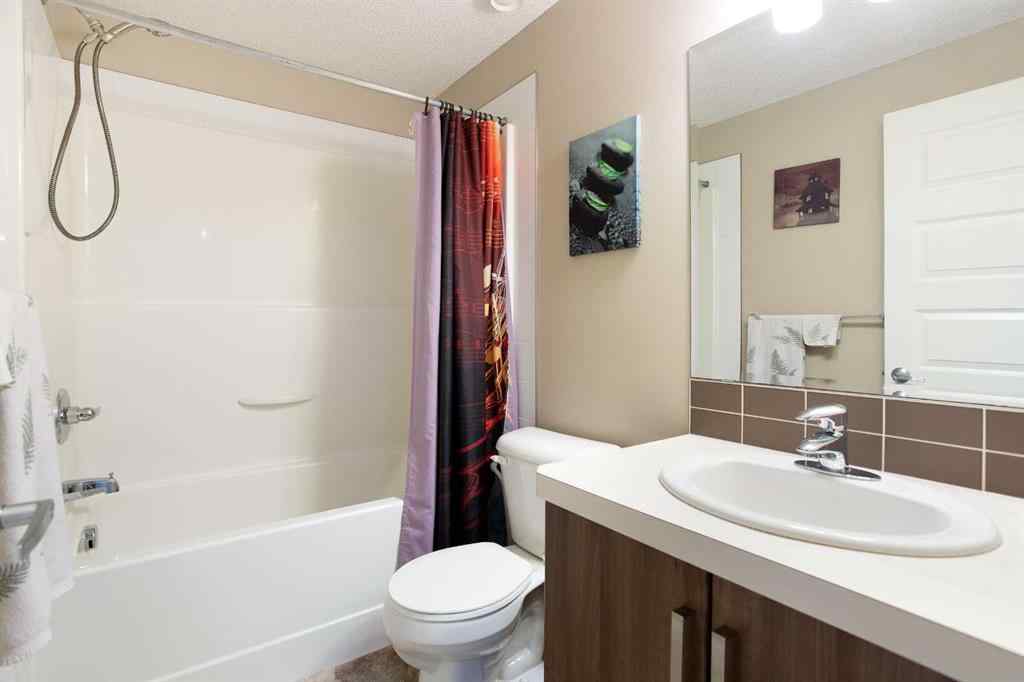 MLS® A2238801 - 416 Mckenzie Towne Close SE in McKenzie Towne Calgary, Residential