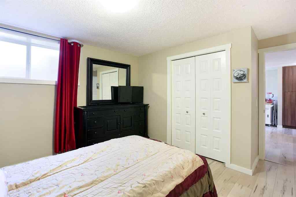 MLS® A2238801 - 416 Mckenzie Towne Close SE in McKenzie Towne Calgary, Residential