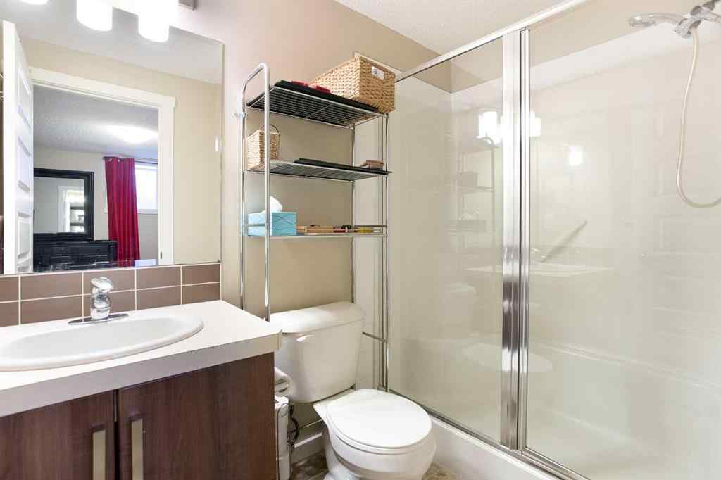 MLS® A2238801 - 416 Mckenzie Towne Close SE in McKenzie Towne Calgary, Residential