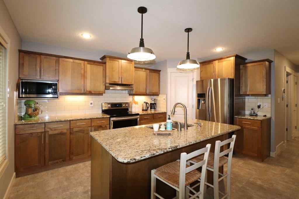 MLS® A2238830 - 22 Riverview Crescent W in Riverstone Lethbridge, Residential