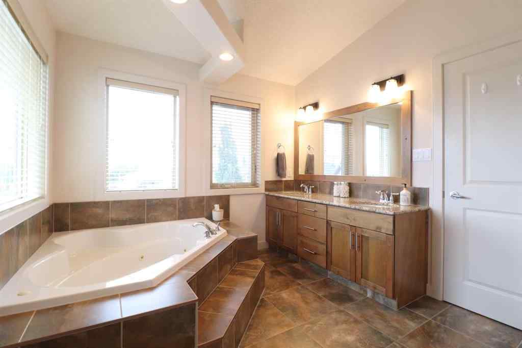 MLS® A2238830 - 22 Riverview Crescent W in Riverstone Lethbridge, Residential