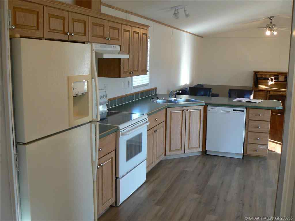 MLS® A2238831 - 5826 49 Street  in NONE High Prairie, Residential
