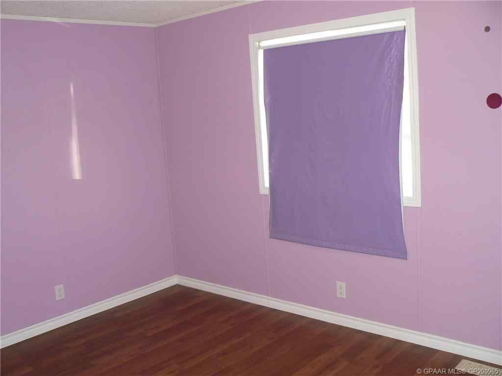 MLS® A2238831 - 5826 49 Street  in NONE High Prairie, Residential