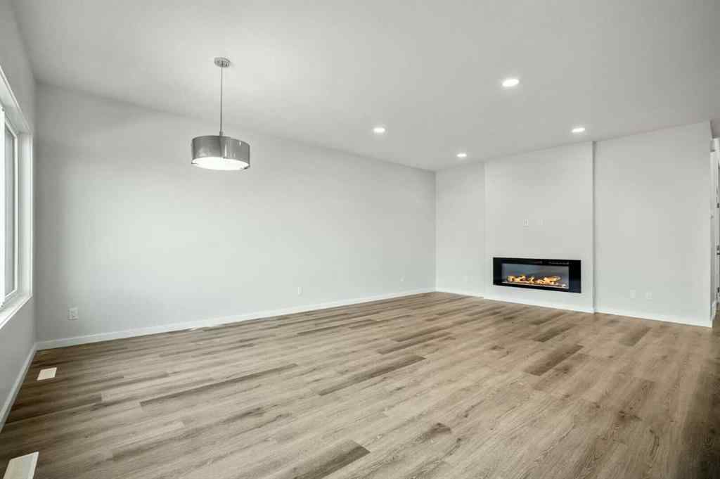 MLS® A2238833 - 18 Heartwood Villas SE in Rangeview Calgary, Residential