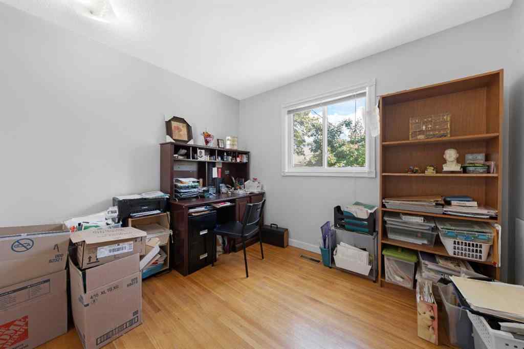 MLS® A2238851 - 5122 48 Street NW in Varsity Calgary, Residential
