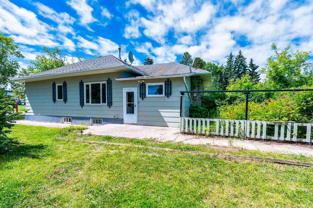 MLS® A2238853 - 2108 Haviland Street  in NONE Donalda, Residential