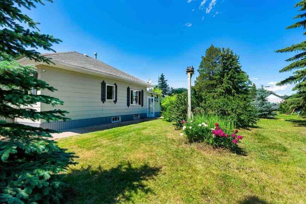 MLS® A2238853 - 2108 Haviland Street  in NONE Donalda, Residential