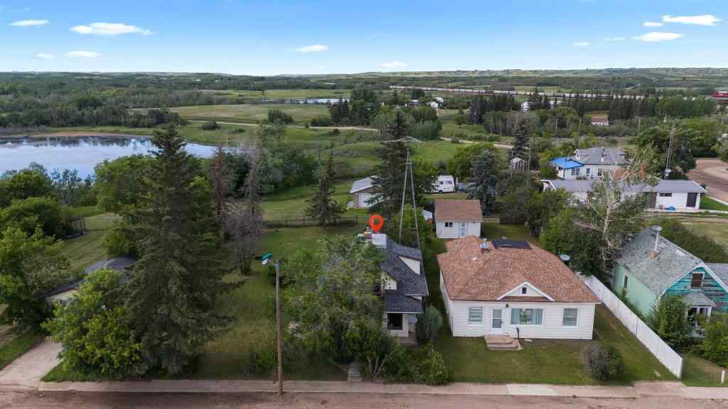 MLS® A2238869 - 4928 51 Street  in Hardisty Hardisty, Residential
